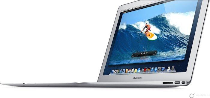 Un MacBook Air 2014 con pantalla Retina en el horizonte