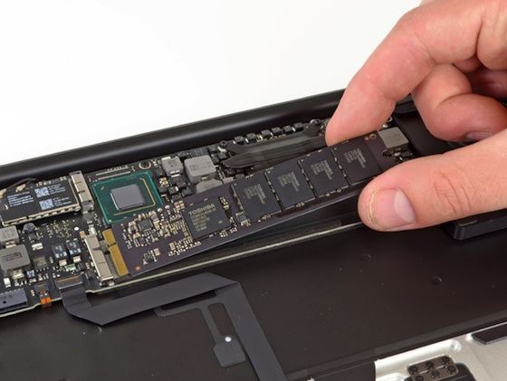 macbook air  ssd