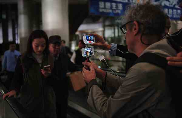 Fanboys: Apple tiene otro Youtube 1.24.14 celebrando el 30 aniversario, ahora sí