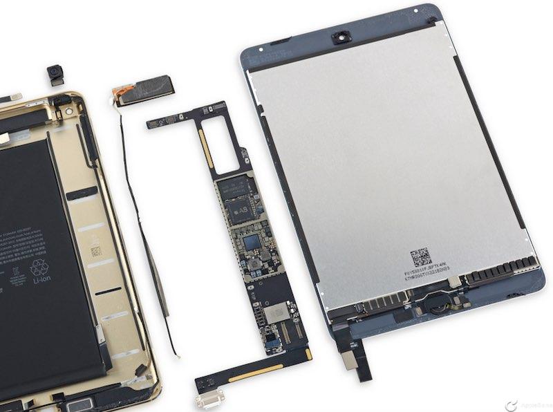 iPad Mini 4 desmontado muestra una batería más pequeña